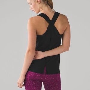 Lululemon real quick singlet
